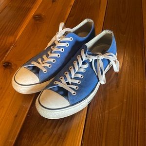 Converse All Start blue low tops